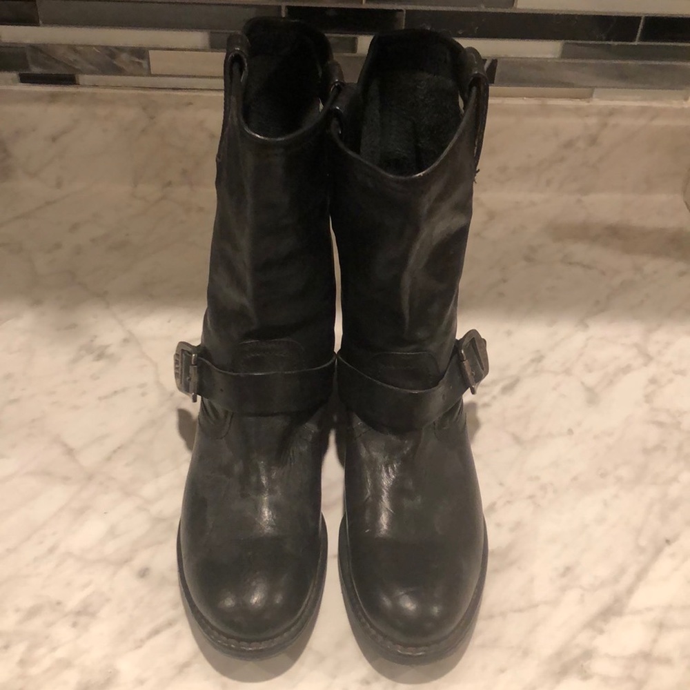 Frye boots size 7